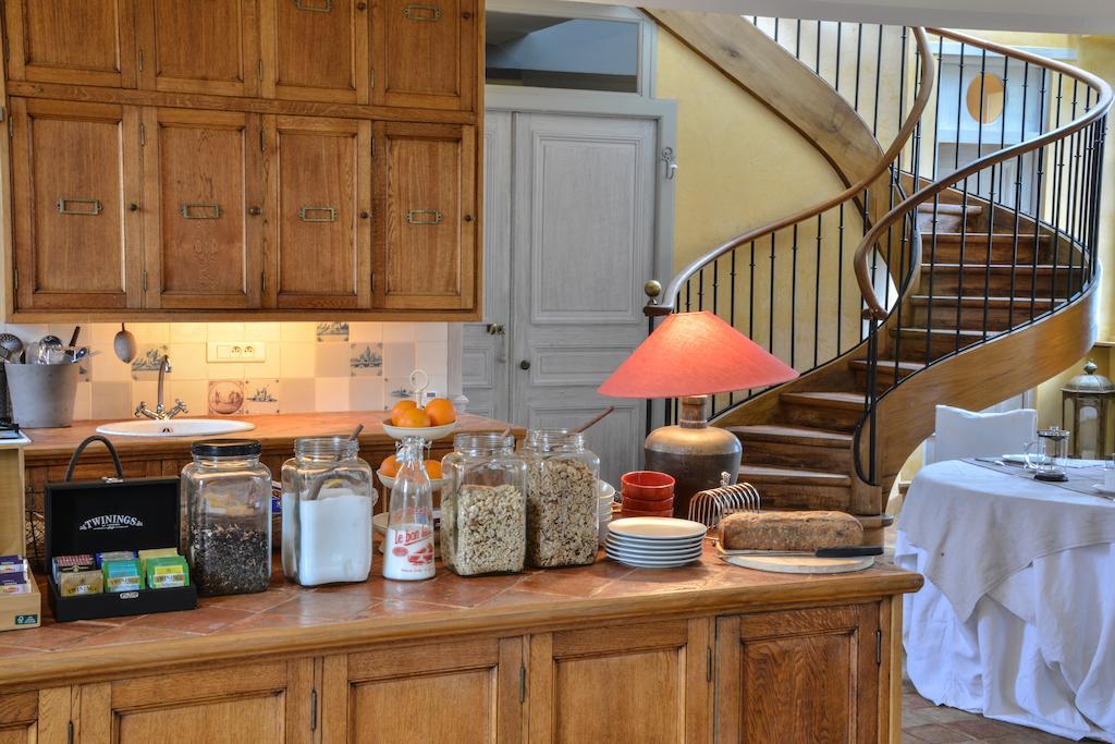 파리 Charmilles Des Cordeliers B&B 외부 사진